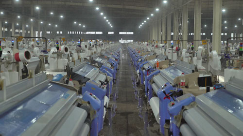 積極參展，推出全新機(jī)型JW82噴水織機(jī)